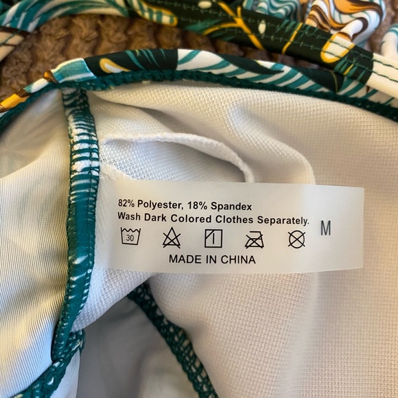 Cute 2-pc Outfit - Picture 8 of 11